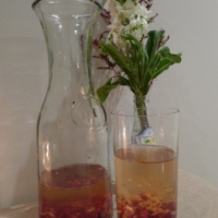 Pomegranate and floral green tea recipe